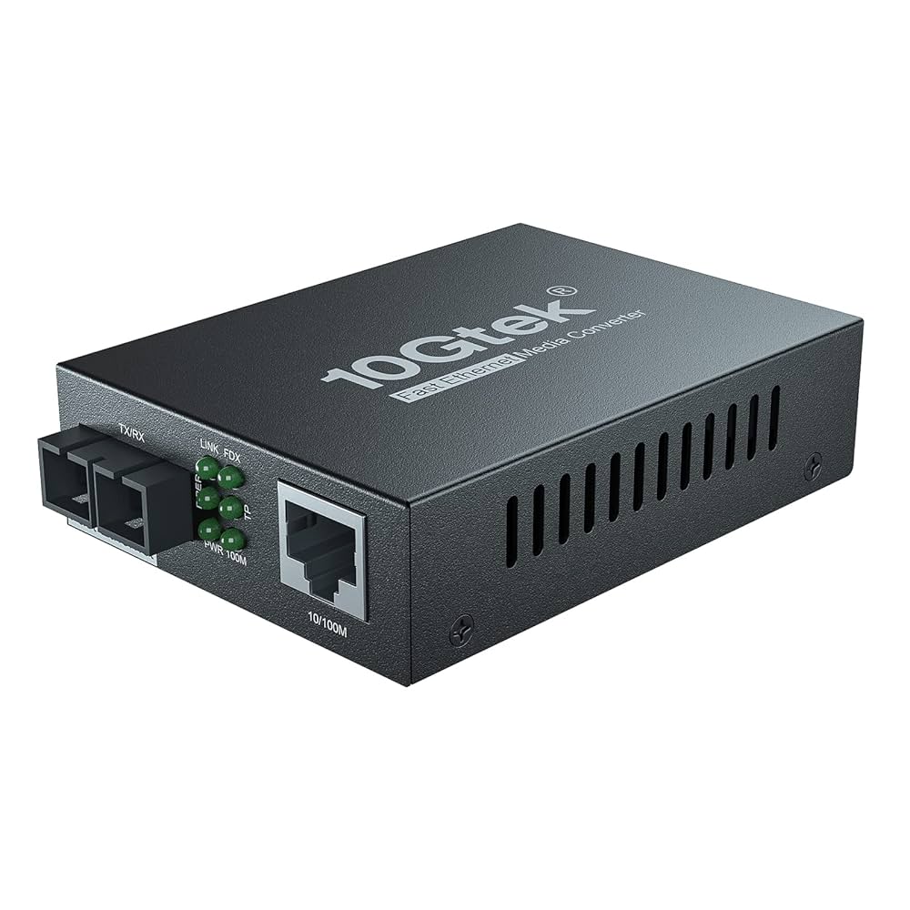 未使用 Panasonic Media Converter 100FX Fast Ethernet Media Converter